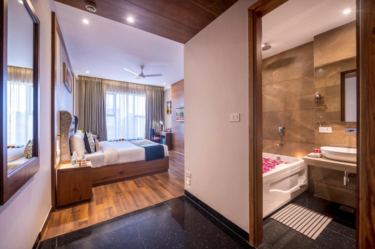 Lords Inn Chandigarh Zirakpur Εξωτερικό φωτογραφία